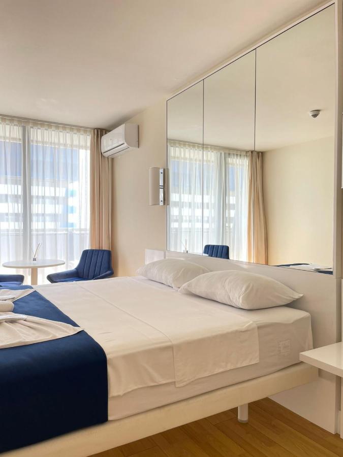 Orbi City Batumi Aparthotel 외부 사진